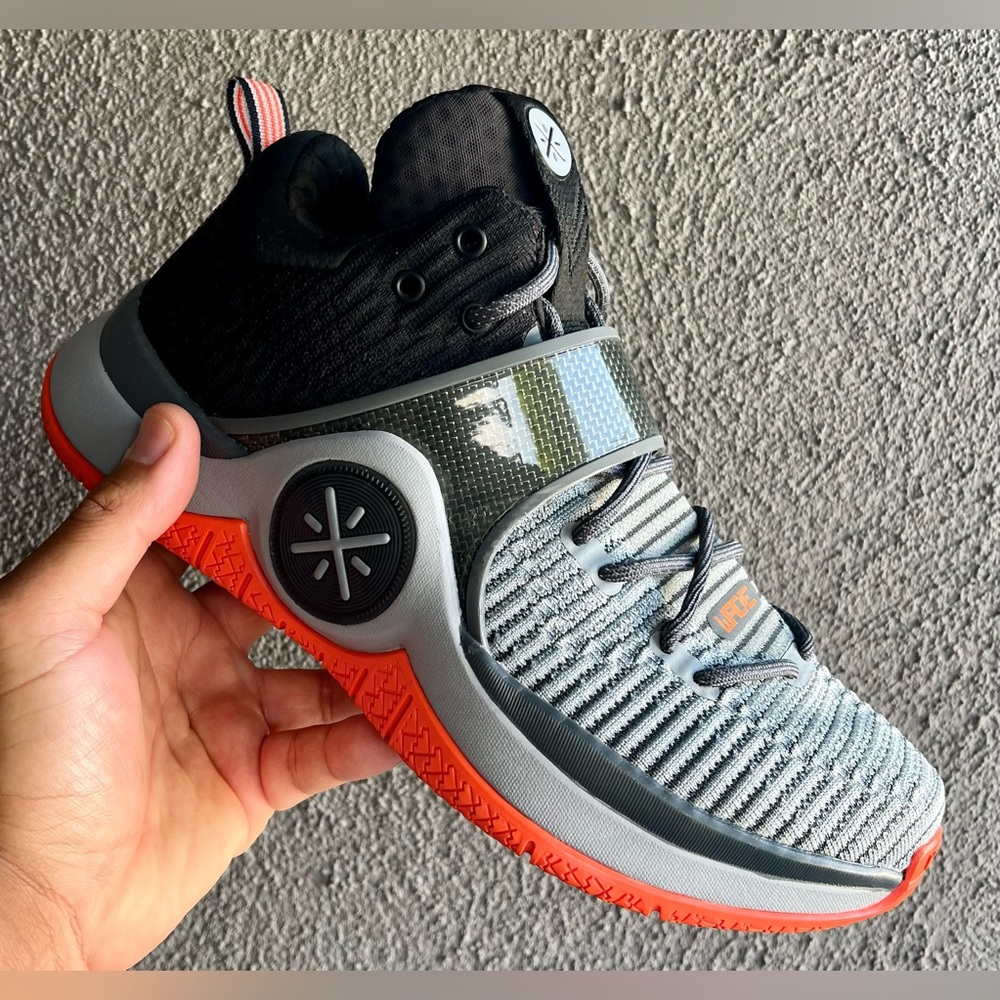 Li-Ning Way of Wade 6 | Grey/Black/Orange (Rare colorway) | Great condition